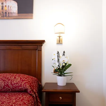 Hotel Romantica 3*