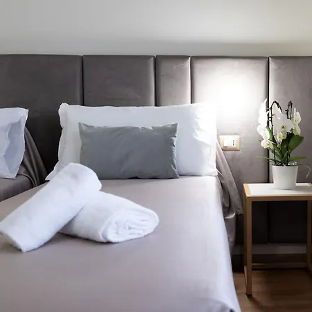 Hotel Romantica Rome