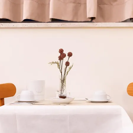 Hotel Romantica 3*