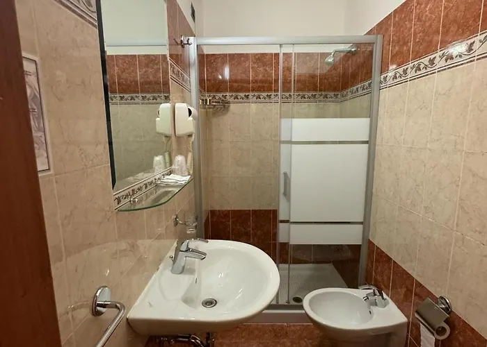 Hotel Romantica 3*