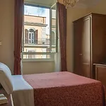 Romantica מלון 3*