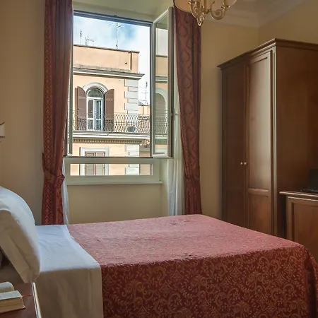 Romantica Отель 3*